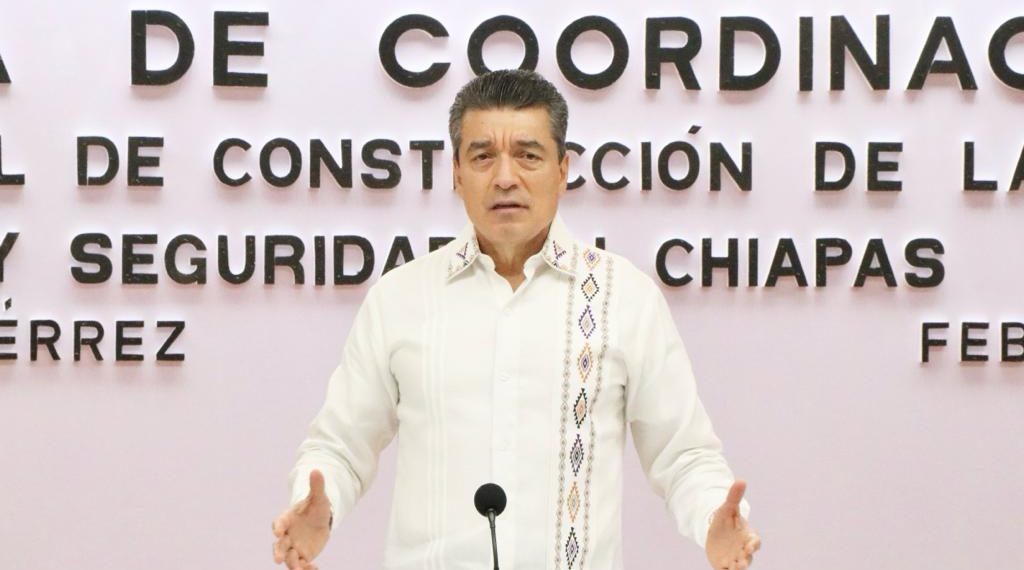 Conmemoran en Chiapas 201 Aniversario de la Bandera de México