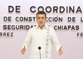 Conmemoran en Chiapas 201 Aniversario de la Bandera de México