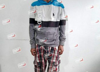 Detienen a sujeto con cuchillo.