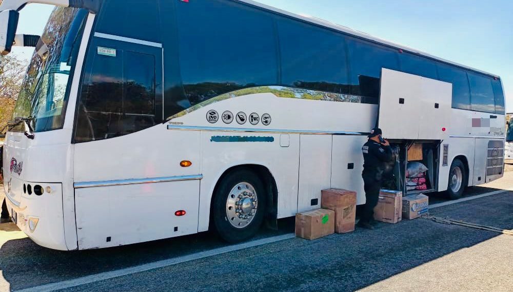 Aseguran policías estatales 18 kilos de marihuana en Arriaga.