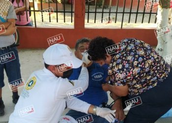 Atiende PC a ciclista que derrapo.