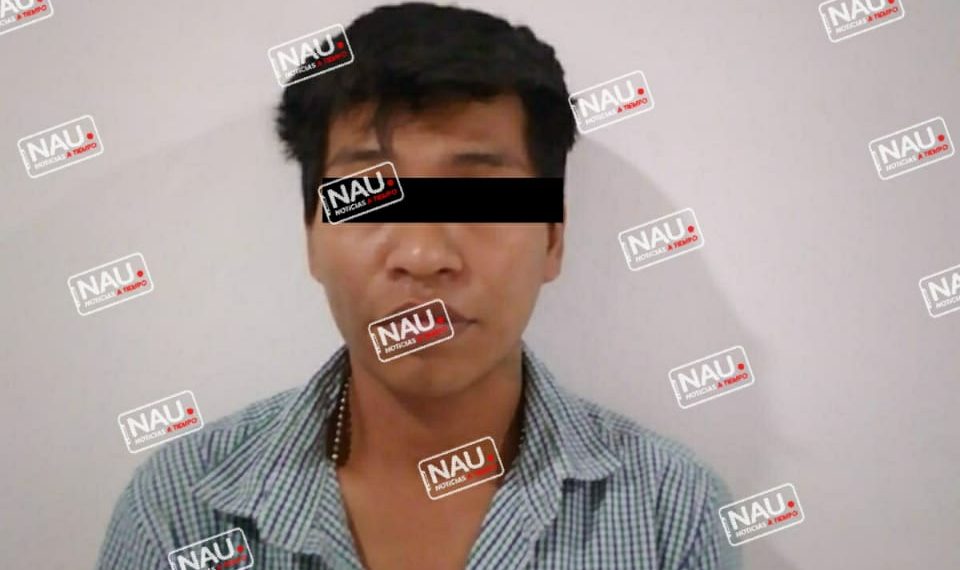 Detienen a tres con marihuana.