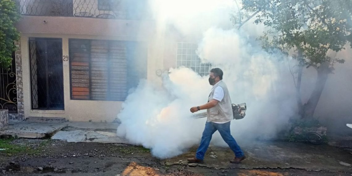POR LA SALUD DE TODOS, SE APLICAN MECANISMOS PARA LA PREVENCIÓN DE ARBOVIRUS EN TAPACHULA