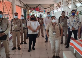 VERIFICAN MERCADOS DE TAPACHULA PARA EVITAR CRIADEROS DEL MOSCO AEDES AEGYPTI