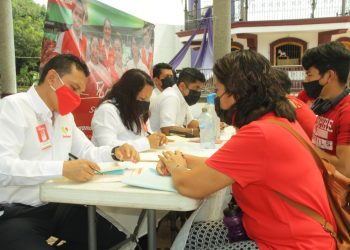 REALIZAN JUEVES POR EL EMPLEO EN TAPACHULA.
