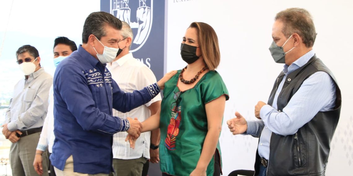 Supervisan obra del paso a desnivel vehicular del Libramiento Sur-Bulevar Andrés Serra Rojas