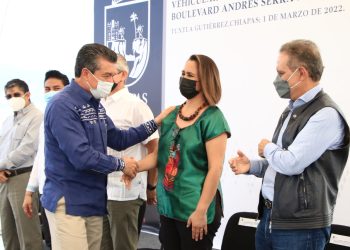 Supervisan obra del paso a desnivel vehicular del Libramiento Sur-Bulevar Andrés Serra Rojas