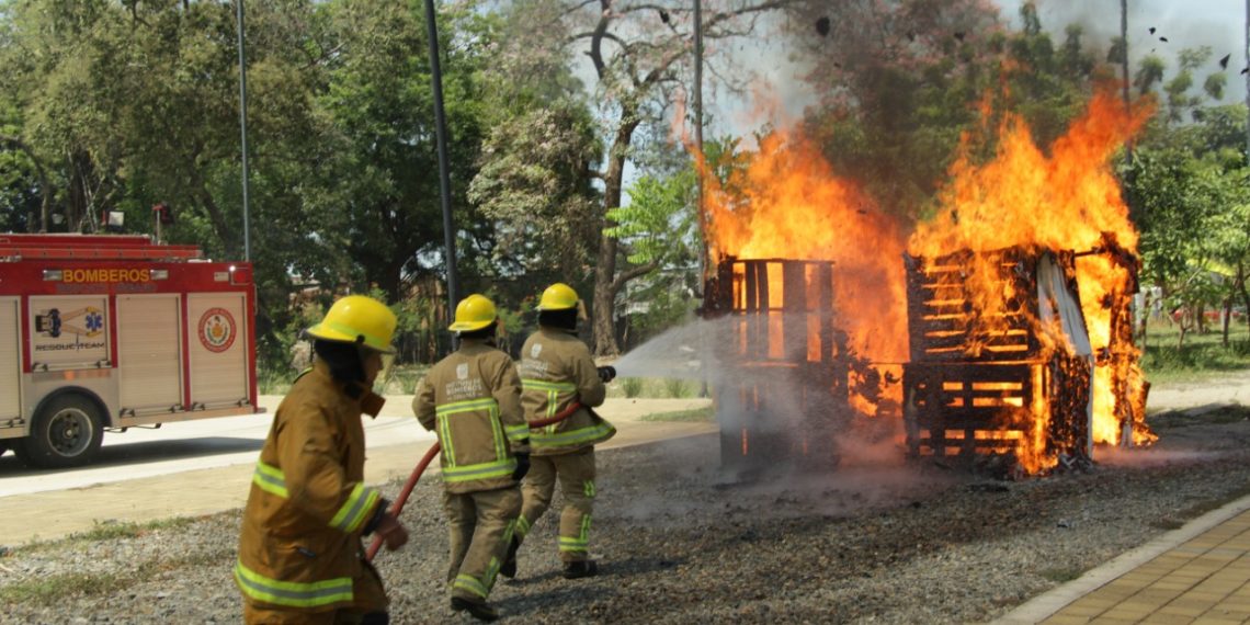 REALIZAN FERIA DE SEGURIDAD Y PROTECCIÓN CIVIL EN TAPACHULA
