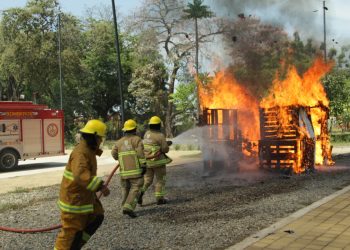 REALIZAN FERIA DE SEGURIDAD Y PROTECCIÓN CIVIL EN TAPACHULA