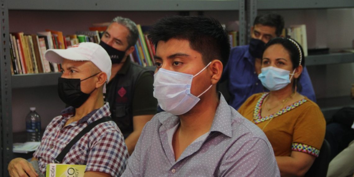 IMPARTEN CURSO “IDIOMAS SIN FRONTERAS”, EN TAPACHULA