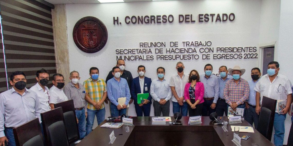 Planeación y uso racional de recursos impulsará desarrollo de municipios: Granda Pastrana