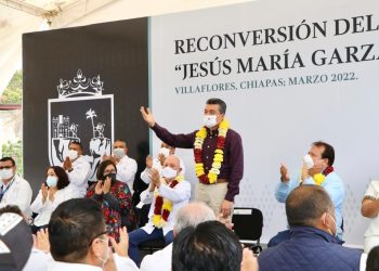 Atestigua Gobernador Equipamiento y remodelación del Centro de Salud del ejido Jesús María Garza, en Villaflores
