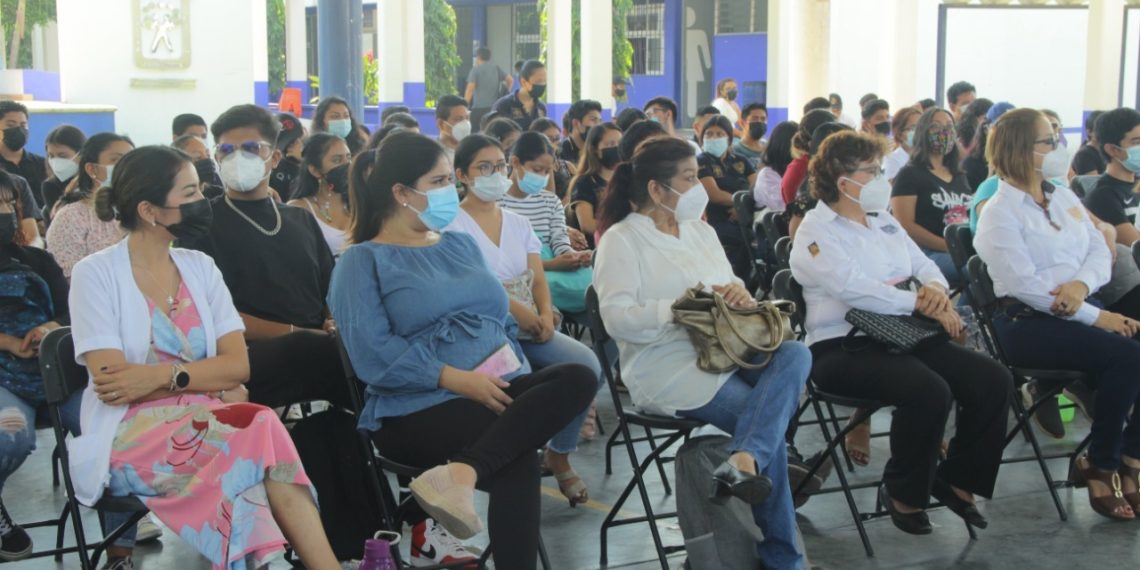 SE PROMUEVEN ESTILOS DE VIDA SALUDABLE ENTRE UNIVERSITARIOS DE TAPACHULA