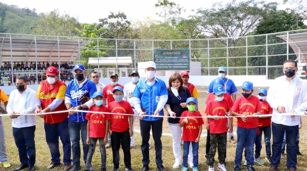 Con espacios deportivos dignos y funcionales se fortalece la salud y la convivencia social: Gobernador