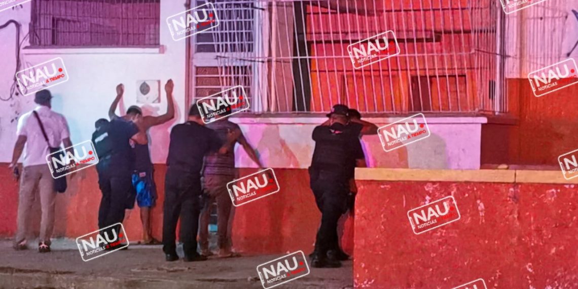 26 personas detenidas en Suchiate.