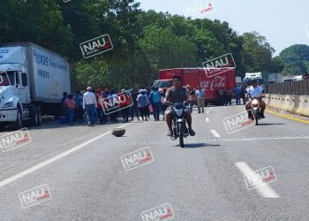 Inicia un BLOQUEO CARRETERO TOTAL sobre el tramo carretero Cruz de Oro.