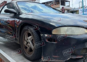 Tránsito y vialidad acude al reporte de vehículo abandonado en pleno centro de Tapachula