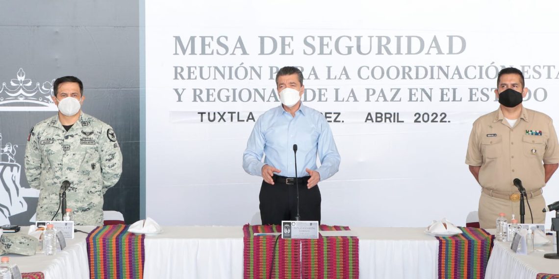 Gracias al esfuerzo conjunto, Chiapas va bien en el control y combate al COVID-19: Gobernador