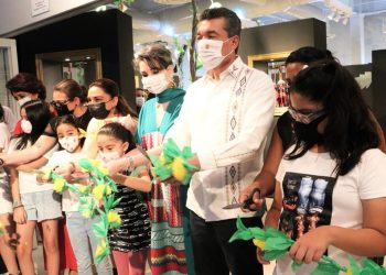 Rutilio Escandón encabeza Premiación del XII Concurso Estatal de Juguetería Popular