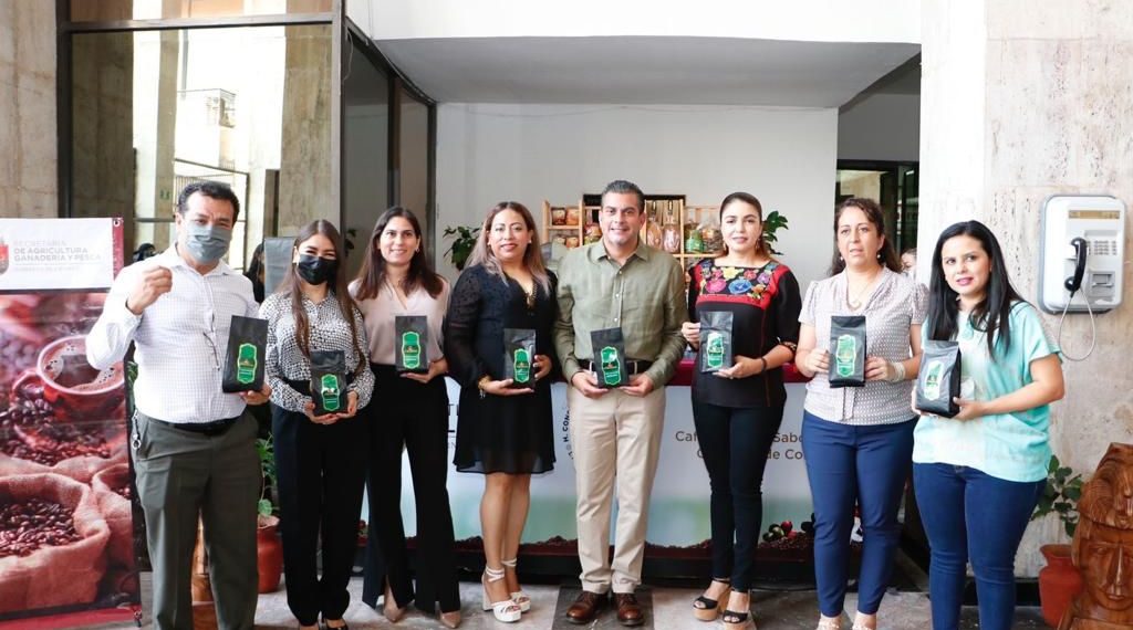 Inauguran exposición: “Café, aroma y sabor” en Congreso del Estado