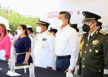 Reconoce Rutilio Escandón a la Secretaría de Marina por su labor en la protección y defensa de la soberanía nacional