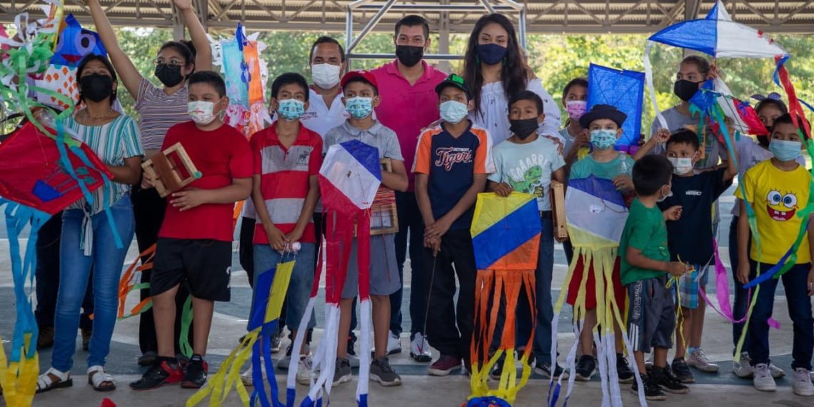 SE REALIZA EL PRIMER CONCURSO DE BARRILETE EN TAPACHULA