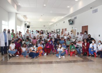 Llevan Espectáculo Circense A Pacientitos Oncológicos Del Hospital General De Tapachula