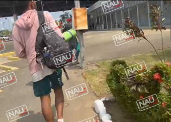 Migrantes asegurados son trasladados a Oaxaca para su regulación de su estancia en México.