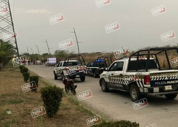 Disparan en 17 ocasiones a un vehículo y matan a dos personas en Tapachula.