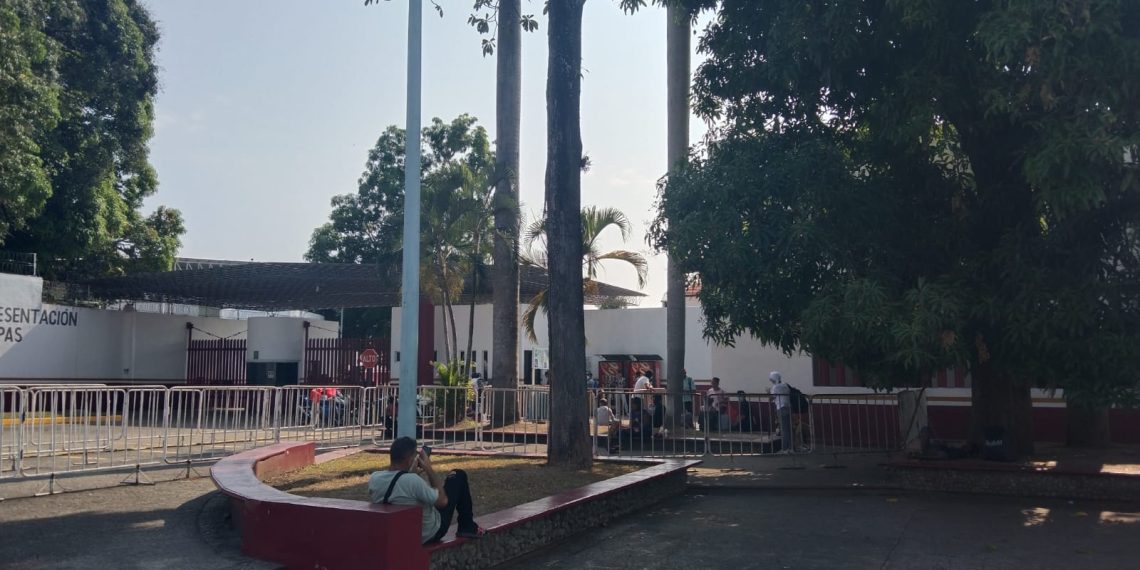 CNDH vigila atención digna a la población migrante.