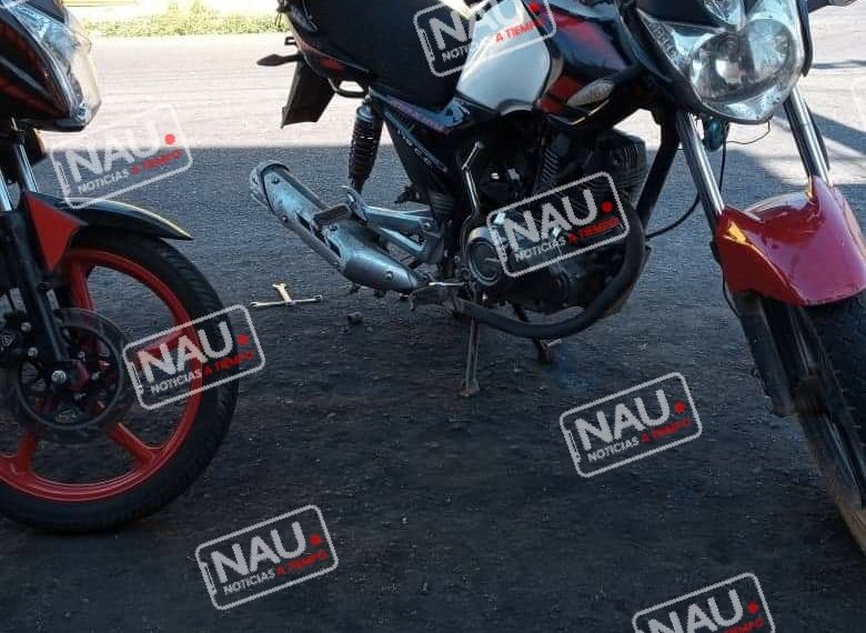 Roban motocicleta Italika motor 150 del estacionamiento El Patio.