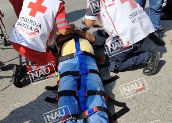 Por manejar distraídamente golpea con el espejo retrovisor a un triciclo.