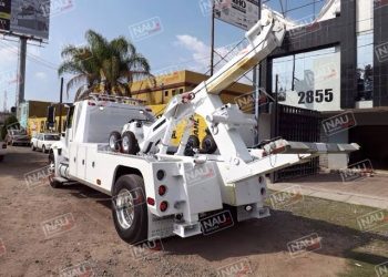 Abusan con cobros excesivos empresas de grúas, autoridades condicionan su uso