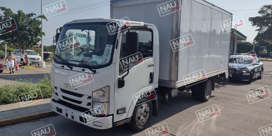 Un lesionado deja accidente entre vehículo y motocicleta