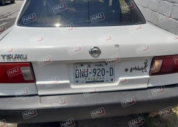 Sujeto se da a la fuga y abandona un vehículo con marihuana