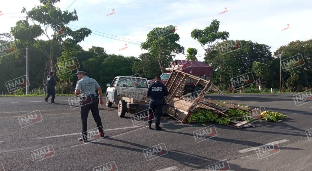 Cuatro heridos deja volcadura