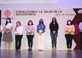 CAPACITAN A JÓVENES PARA EL FORTALECIMIENTO DE LA SALUD Y DESARROLLO