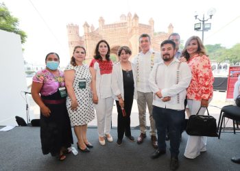 “Fandangos por la Lectura” llega a Chiapas; Rutilio Escandón y Beatriz Gutiérrez Müller encabezan foro cultural