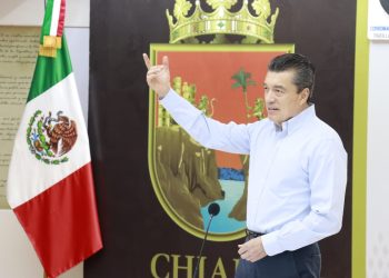 Llama Rutilio Escandón a extremar precauciones por las lluvias y vacunarse contra el COVID-19
