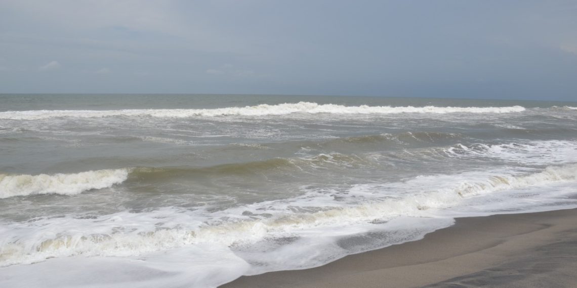 PC EMITE RECOMENDACIONES POR TORMENTA AGATHA Y MAR DE FONDO EN PUERTO MADERO