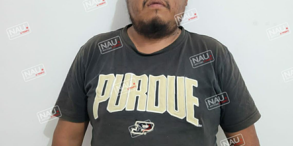 Detienen a sujeto que se desplazaba en un vehículo bajo los efectos del alcohol