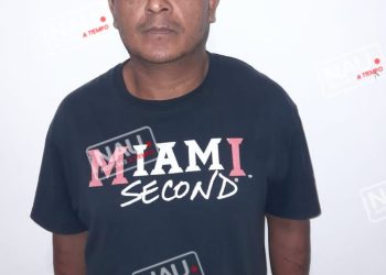 Detienen a presunto asaltante de tienda Oxxo.