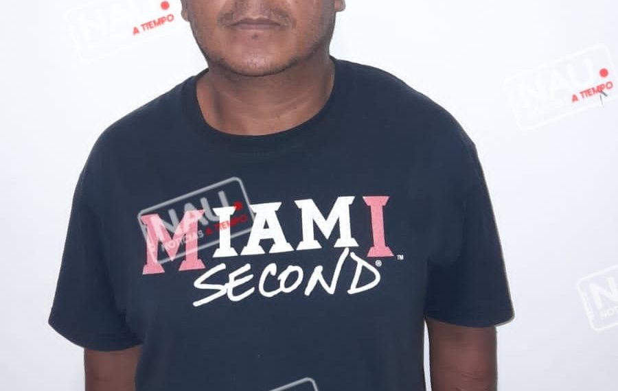 Detienen a presunto asaltante de tienda Oxxo.