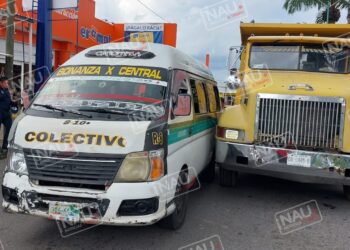 Leve choque causa caos víal