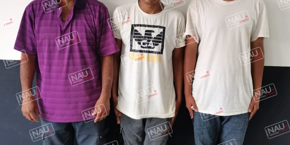 Habitantes de la zona alta de Tapachula detuvieron a tres personas con marihuana