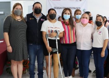 SDIF ENTREGA AYUDAS TÉCNICAS A PERSONAS CON ALGUNA DISCAPACIDAD