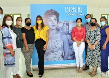 INAUGURA ROSY URBINA EXPOSICIÓN FOTOGRÁFICA EN EL CEDECO ESTACIÓN