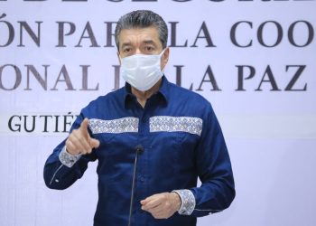 Exhorta Rutilio Escandón a la población a vacunarse y mantener medidas preventivas contra el COVID-19