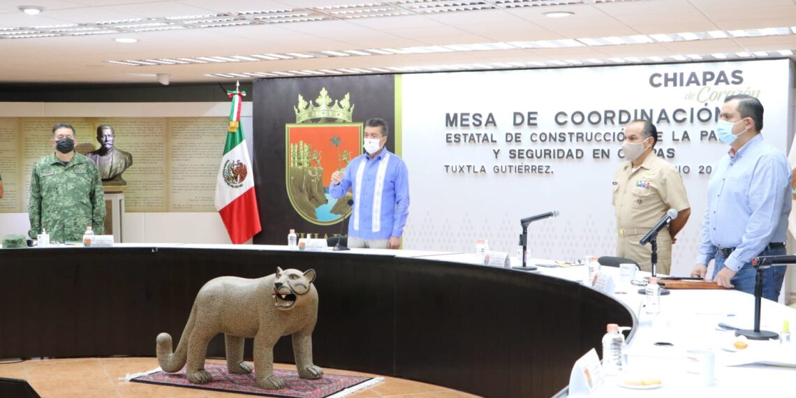 Pide Rutilio Escandón extremar precauciones ante presencia de lluvias por onda tropical No. 8