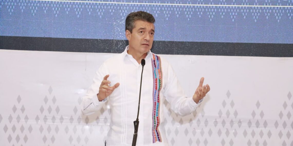 En Chiapas trabajamos para que todas y todos tengan acceso al derecho humano a la salud: Rutilio Escandón